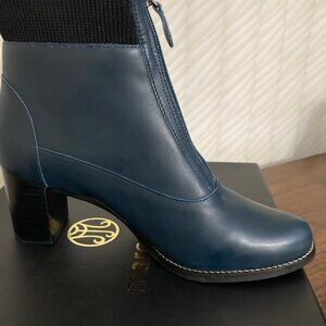 NEW Marc Joseph Navy Leather Ankle Boots Size 9